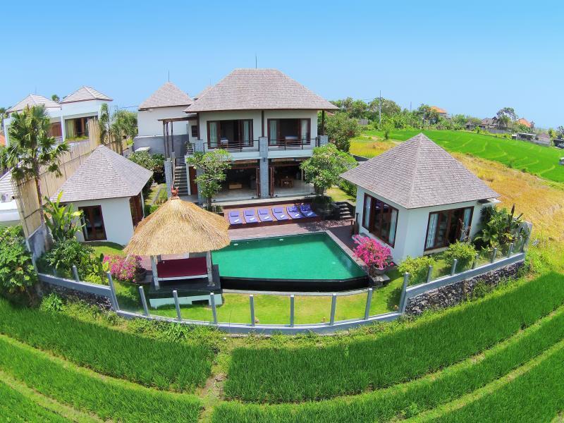 Umpadhi Canggu Esterno foto